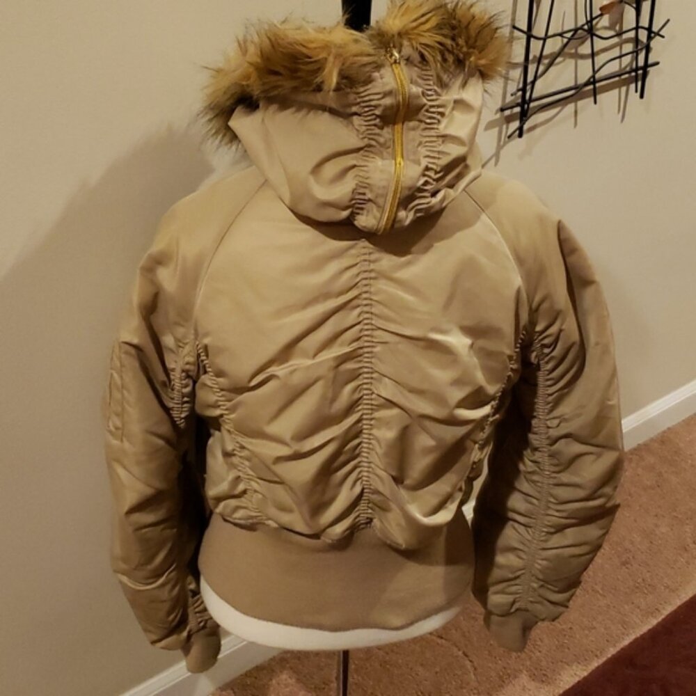 Y2K South Pole Women's Tan Bomber Puffer Jacket with Faux Fur Zip Hood - Picture 6 of 6